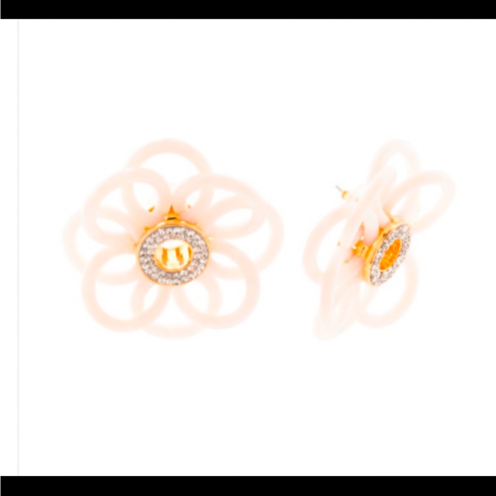 LELE SADOUGHI
Mother of pearl Marigold Earrings